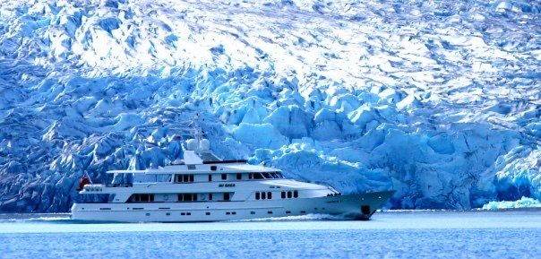 M/Y Secret in front of a glacier